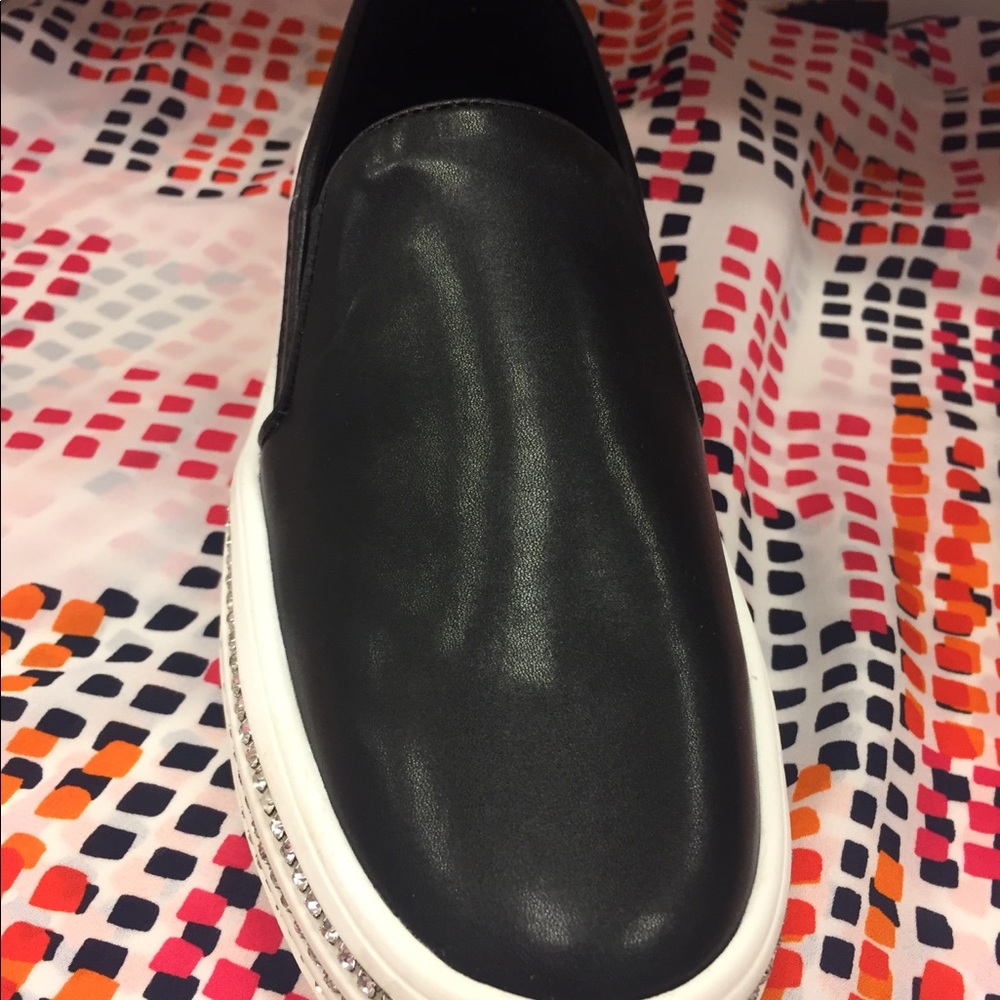 Steve Madden 👁 - Picture 7 of 7